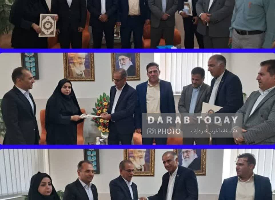 آیین تکریم و معارفه سرپرست جدید اداره مخابرات داراب برگزار شد